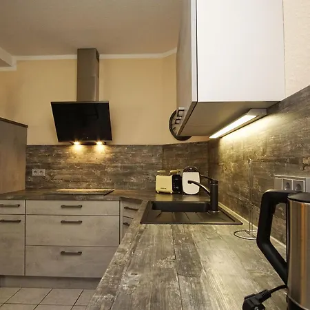 Apartment Urlaub In Strandnaehe Und In Idyllischer Lage - Waldidyll Ruegenglueck Breege