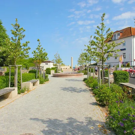 Urlaub In Strandnaehe Und In Idyllischer Lage - Waldidyll Ruegenglueck Apartment Breege
